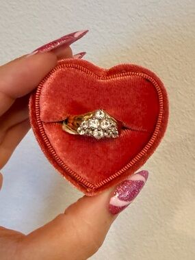 Vintage 14k Gold Electroplated Cluster Ring with Clear Stones size 7